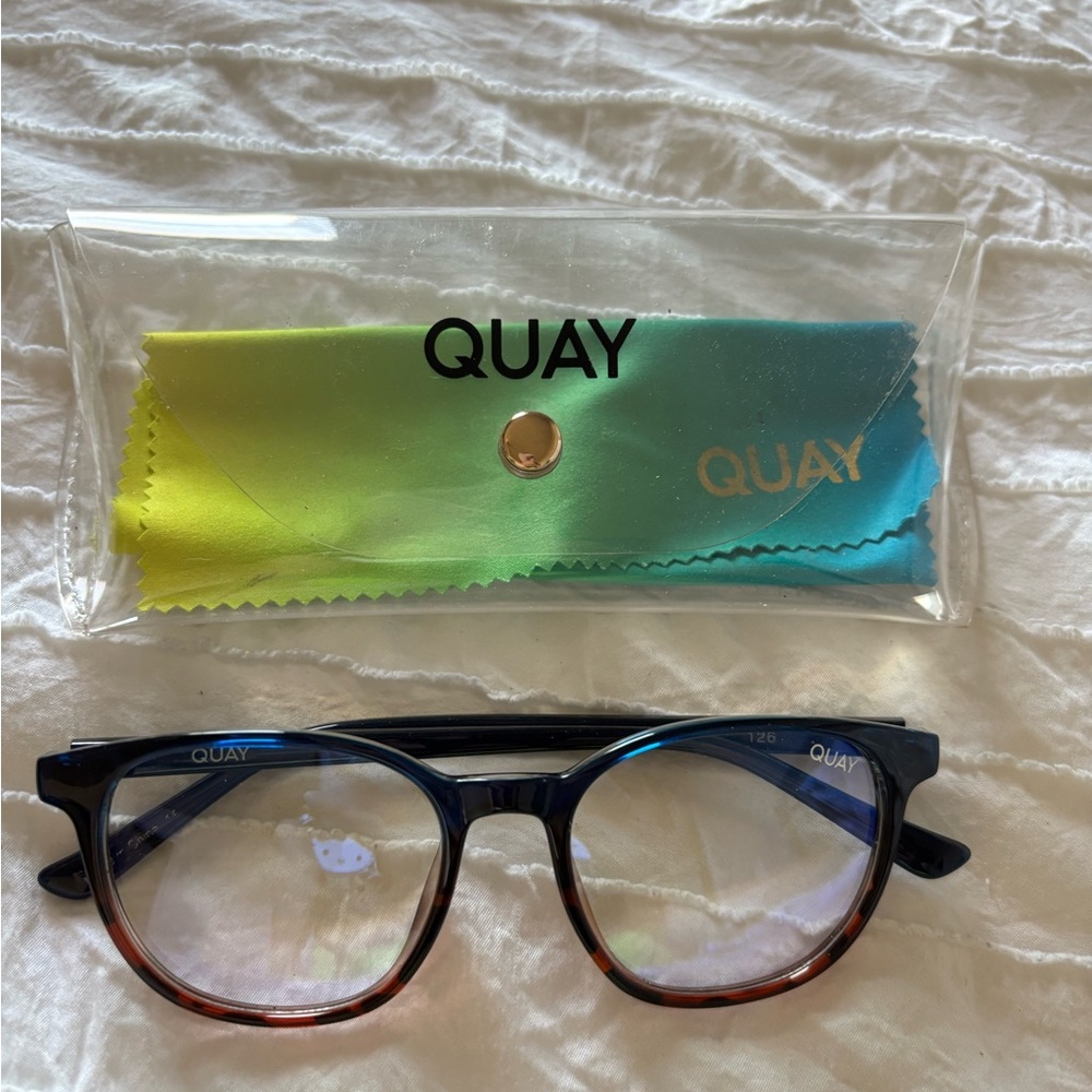 Quay Australia Blue Light Blocker Glasses